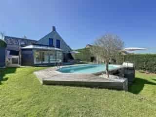 Huis te koop - Court-Saint-Étienne VBC69029