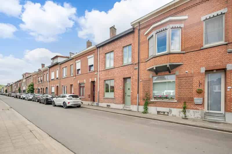 Gerenoveerde Huis te Koop in Leuven Nabij Station