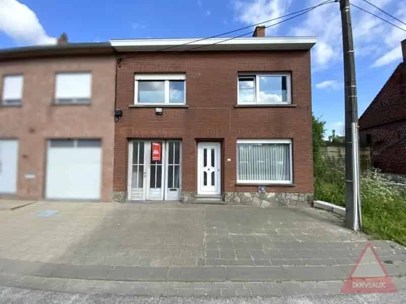 Moorslede - Woning met garage en tuin