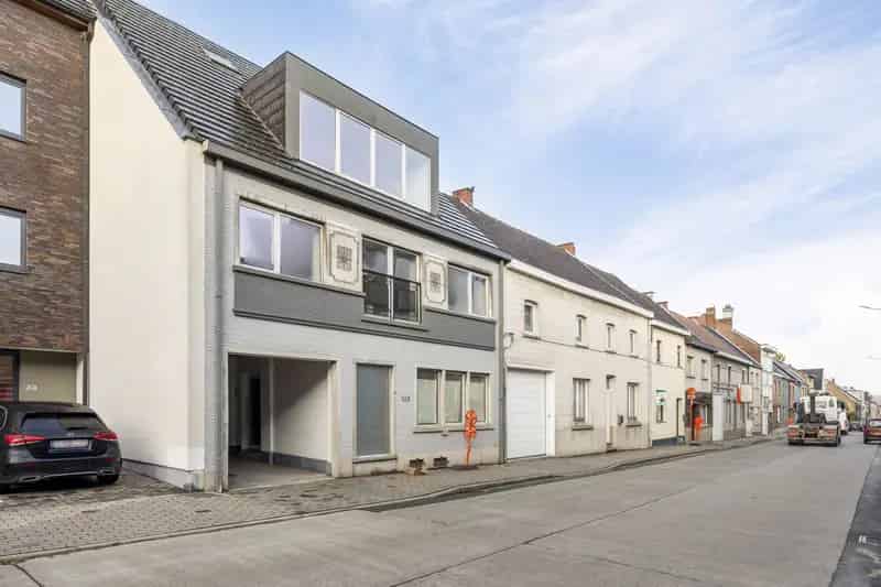 Ruim gelijkvloers appartement met 1 slaapkamer