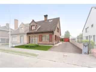 Huis te koop Zelzate 4 slaapkamers ruime tuin garage