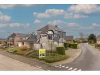 Villa te koop - Sint-Pieters-Leeuw RBS31394