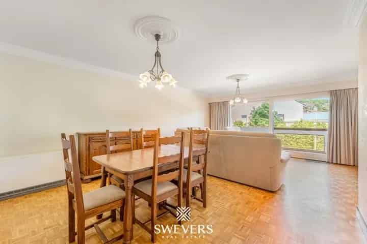 Instapklaar 2-slpk appartement met terras te Bolderberg centrum