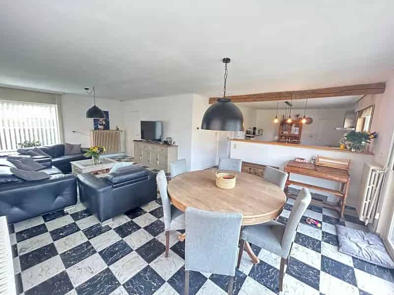 Huis te huur: Instapklare woning 4 slaapkamers en garage