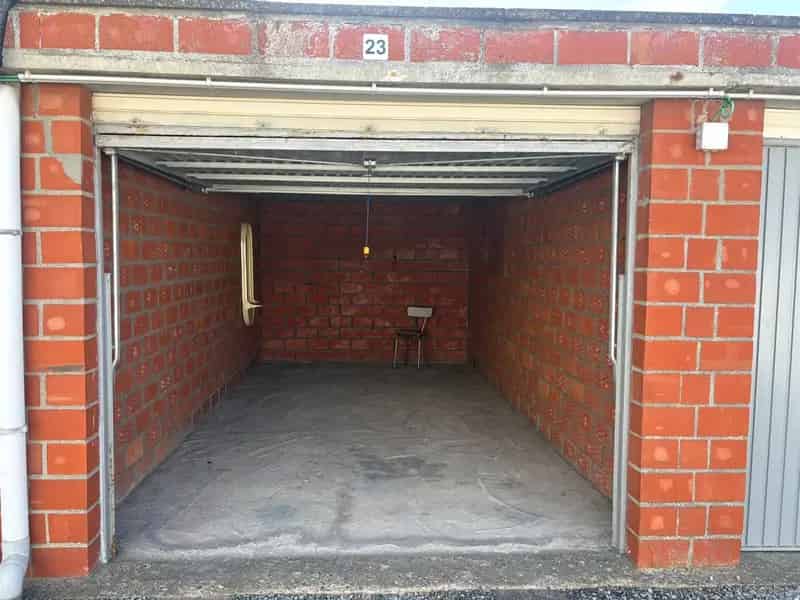 garage