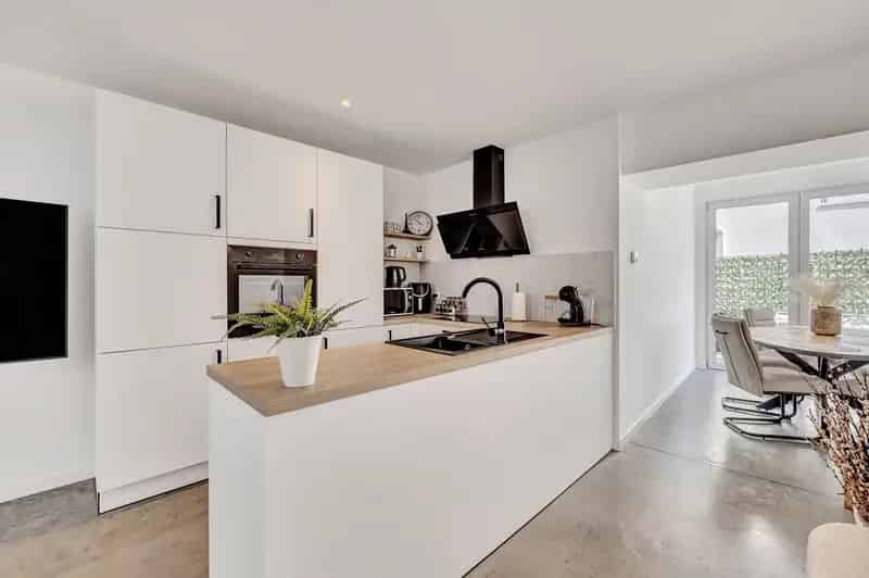 Instapklare woning te koop in Geraardsbergen!