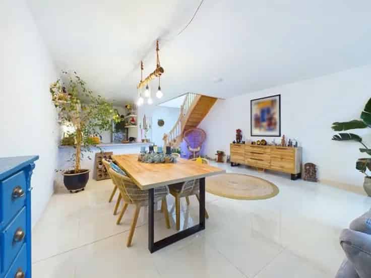 Duplex Te Koop