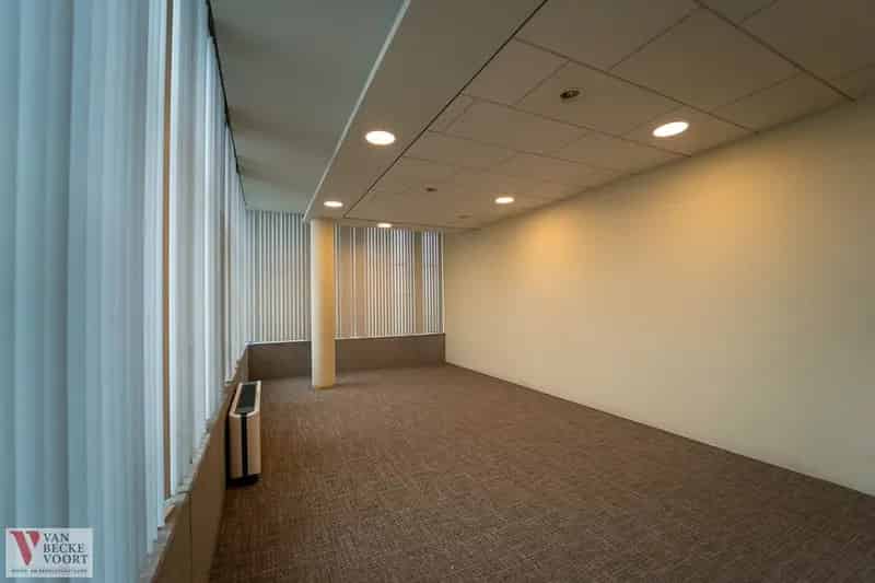 Kantoorruimtes vanaf 25m² tot 93m²