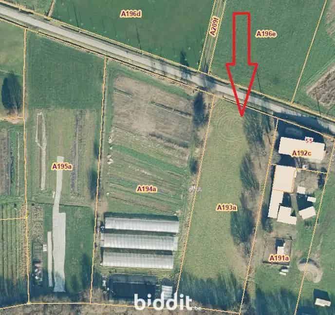 Grond gelegen in agrarisch gebied