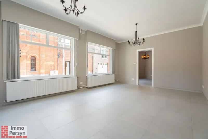 Charmante Half-Open Woning met 4 Slaapkamers te Huur in Rillaar