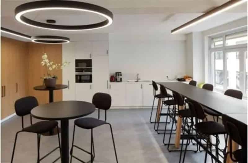 GALERIE RAVENSTEIN: kantoren te huur vanaf 240m²