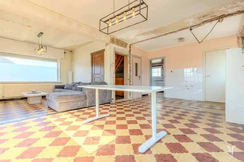 Vrijstaande woning met prachtig en uniek uitzicht.