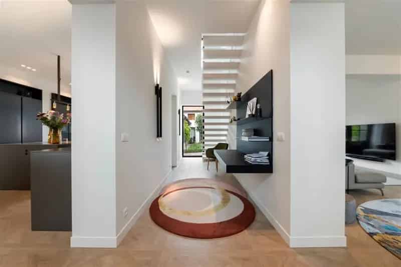 Huis te huur: Gerenoveerde Vierkantshoeve met Luxe en Privacy