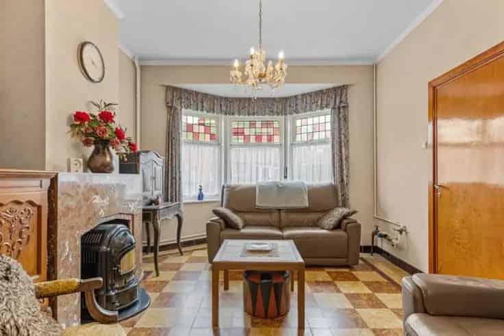 Huis Te Koop Sint-Michiels 4 Slaapkamers Karaktervolle Woning