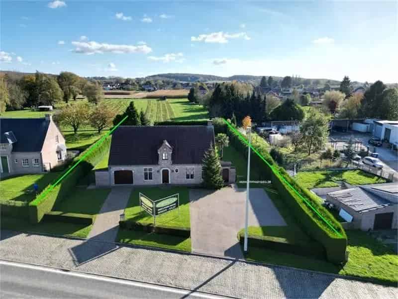 Villa te koop Meerbeke
