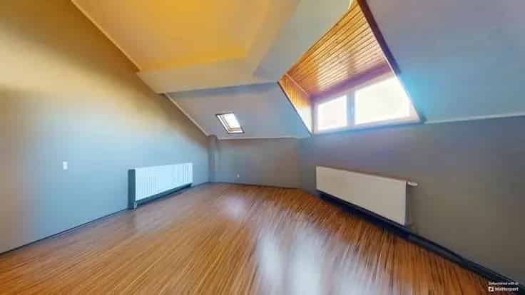 Duplex Te Koop