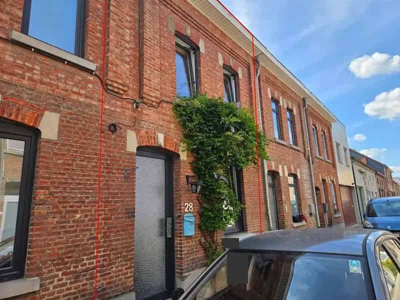 prachtig gerenoveerde en bemeubelde woning