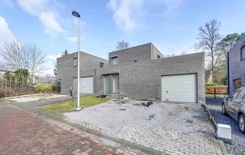 Energiezuinige gezinswoning in doodlopende straat