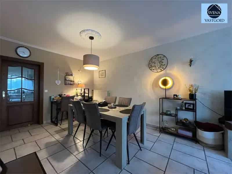 RUSTIG GELEGEN BEL-ETAGE MET GUNSTIG EPC