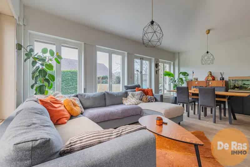 EREMBODEGEM-Woning 3 slpks, grote garage, kleine werkplaats.