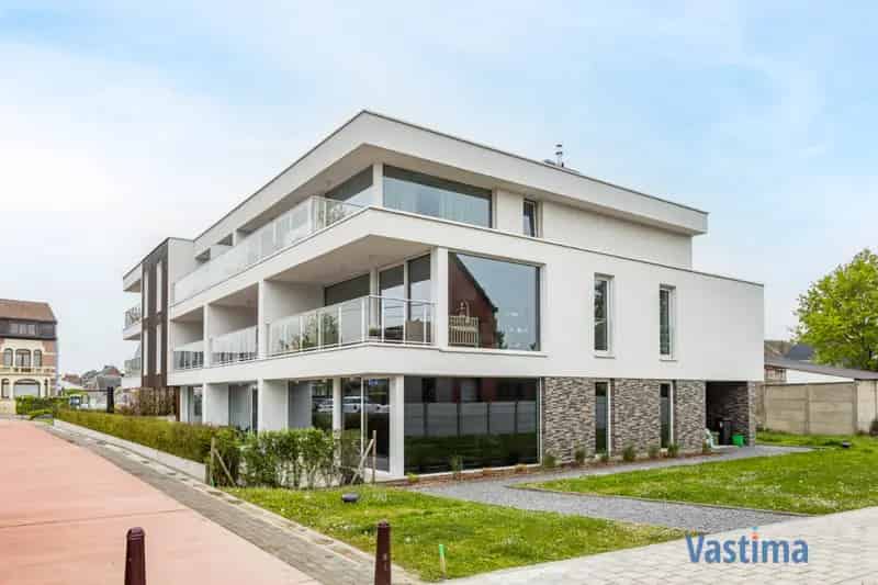 Te Huur: Luxe 2 Slaapkamers BEN Appartement Ruim Terras