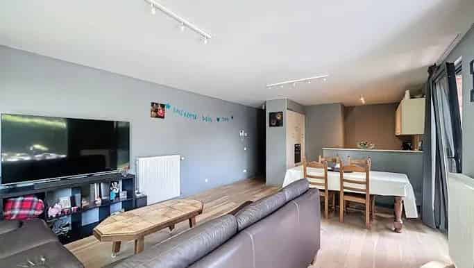Gelijkvloers appartement te koop in Tieltsesteenweg 40a, Eeklo - Dewaele