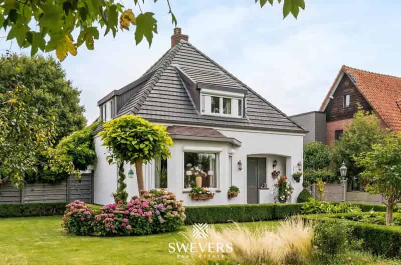 Karaktervolle woning met prachtige veranda te Leopoldsburg