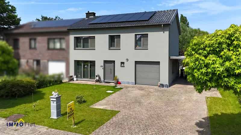 Instapkare HOB met 4 slk, garage en tuin in een rustige wijk
