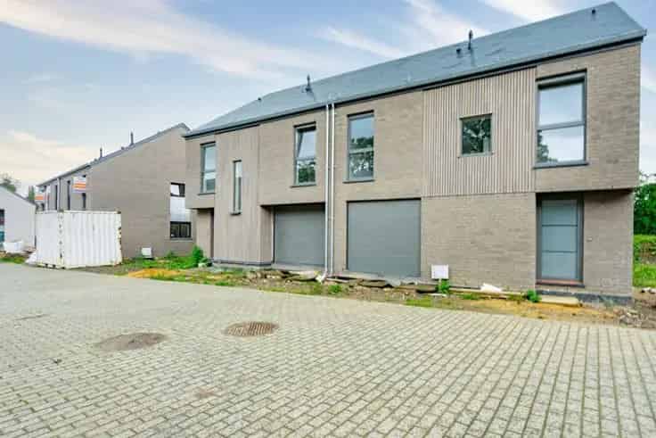 Halfopen Bebouwingen Marche 3 slaapkamers EPC A