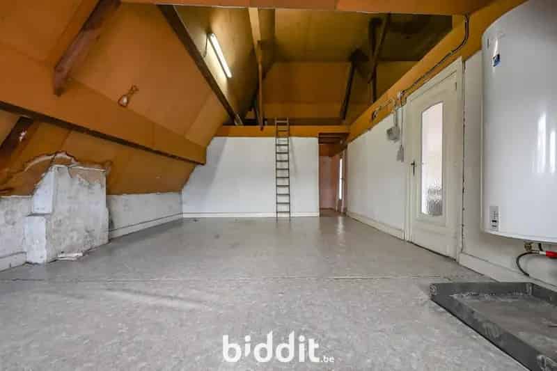 TE RENOVEREN HERENHUIS