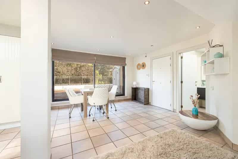 Gemeubelde Studio Met Ruim Terras In Het Hart Van Schilde