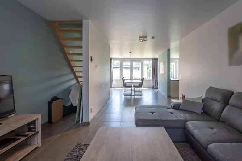 Instapklare woning met 5 slaapkamers te Berendrecht
