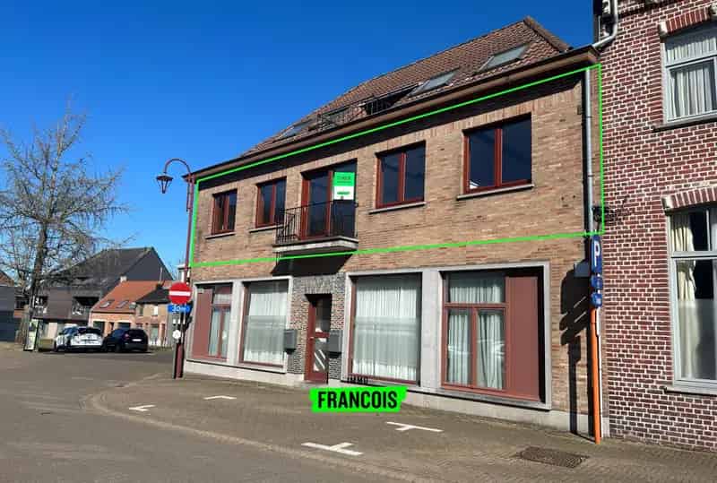 Ruim appartement met 3 slaapkamers te Aartrijke