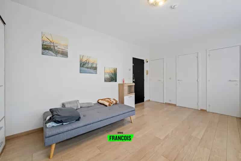 Studio te koop centrum Oostende (rendement >5%)!