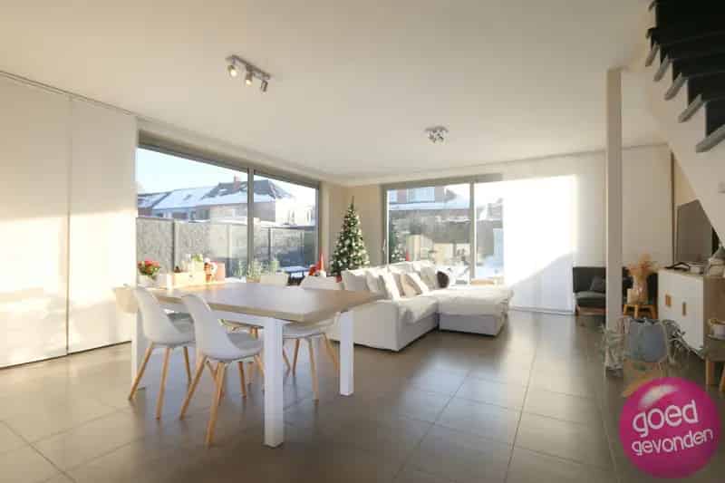 MODERNE WONING - 3 SLK - TUIN - TERRAS - CARPORT