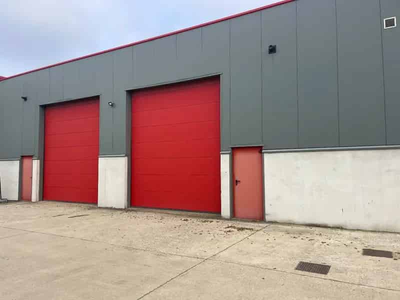 KMO-unit, 335 m², industriezone Genk-Zuid