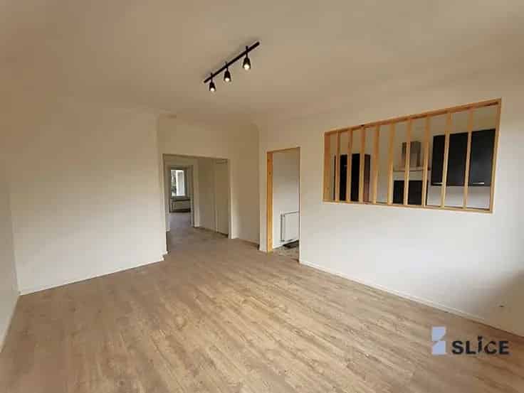 Appartementsgebouw Te Koop Dilbeek: 2 Appartementen Gerenoveerd