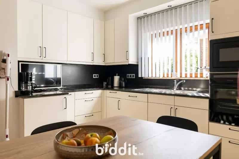 Instapklare Ruime Familiewoning met Tuin Vreren
