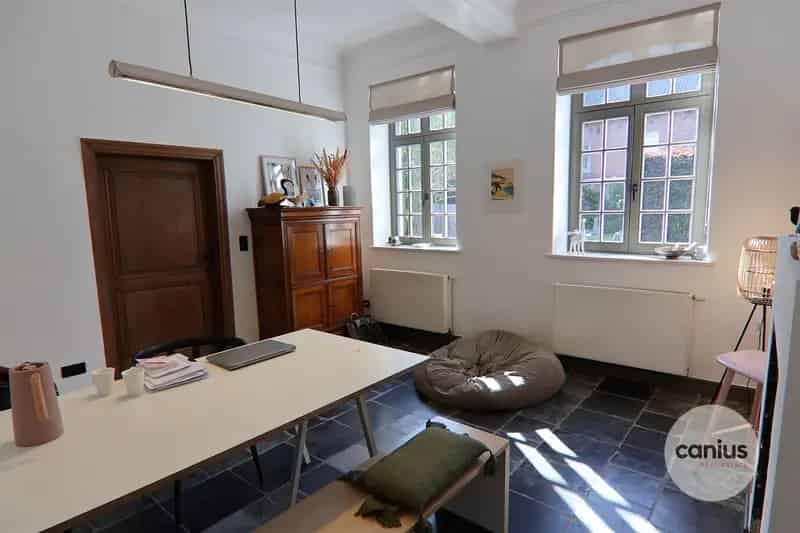 STATIGE WONING MET 4 SLKS + TUIN OP HET BEGIJNHOF