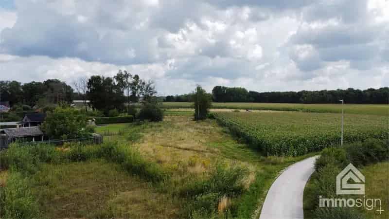 Unieke bouwkavel van 32a26ca met achterliggend weiland te Grote Heide