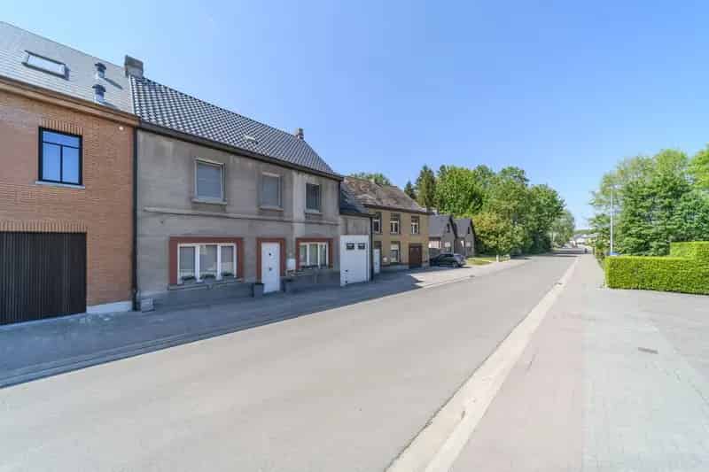 Huis te Koop Erondegem: Ruime Gezinswoning