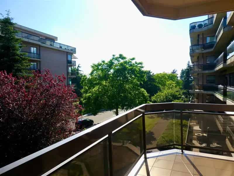 Hoogwaardig 2 slaapkamer appartement met garage én terassen