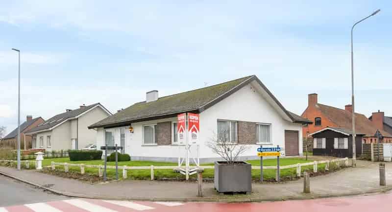 Huis te koop Kanegem 3 slaapkamers tuin garage