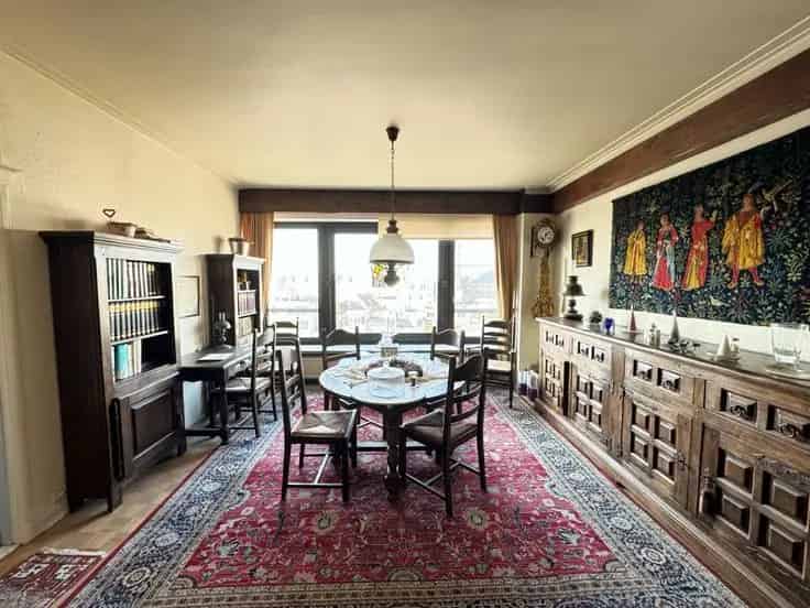 Appartement 3 slaapkamers Antwerpen Leien te renoveren