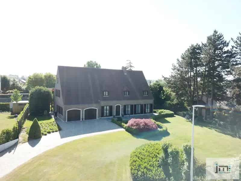 Huis te huur Wellen: Landhuis 4 slaapkamers, grote tuin
