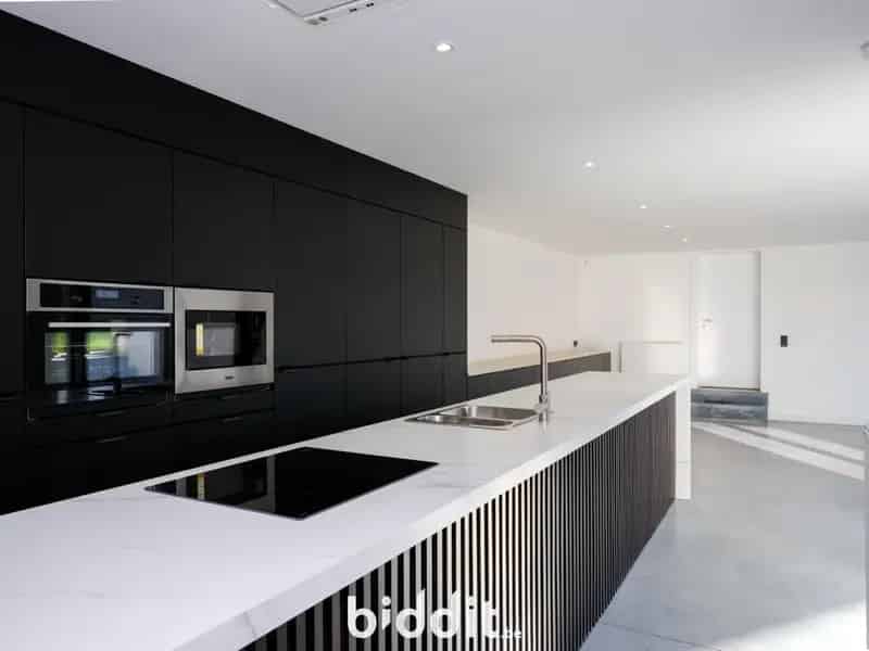 RUIME, INSTAPKLARE WONING