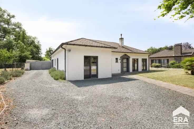 Bungalow Te Koop Ternat 3 slaapkamers Garage Zwembad