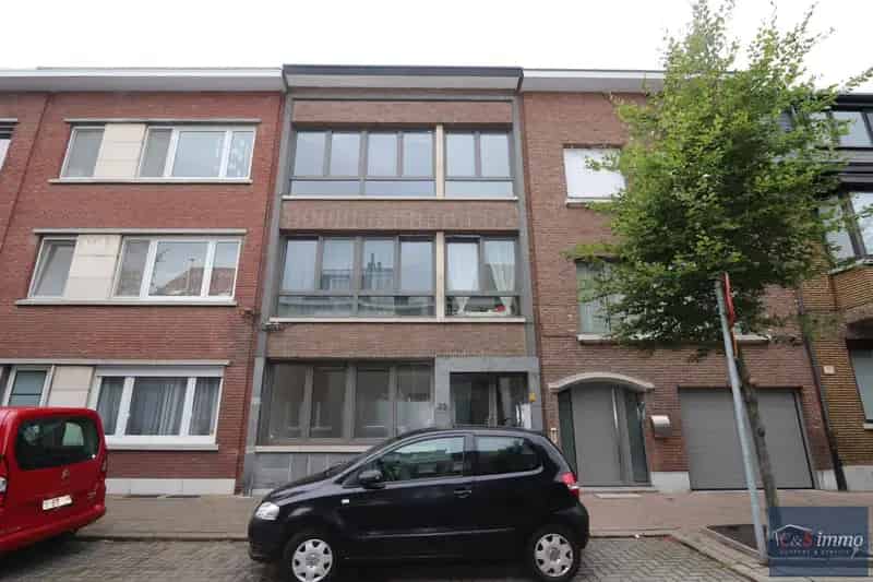 Appartementsgebouw te koop Merksem 3 appartementen