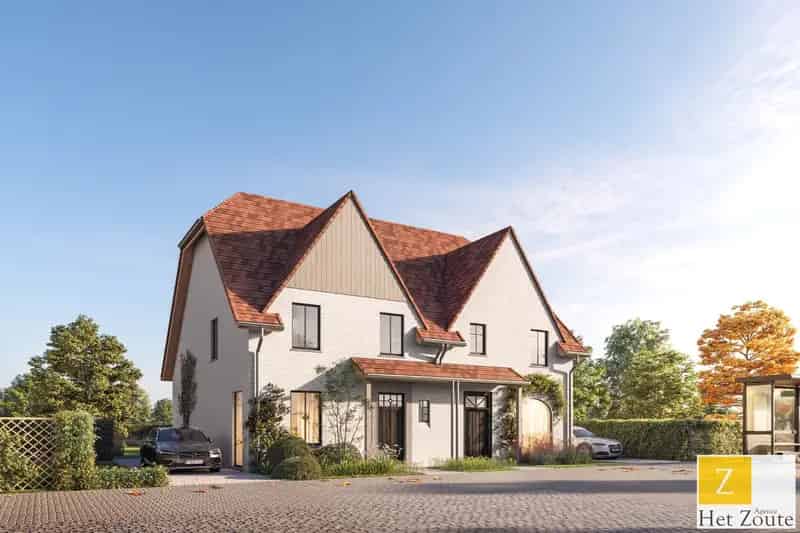 Prachtige nieuwbouwwoningen en casco pastorijwoning