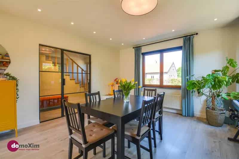 Knappe gerenoveerde woning met 3 slaapkamers in een rustige woonwijk te Hever